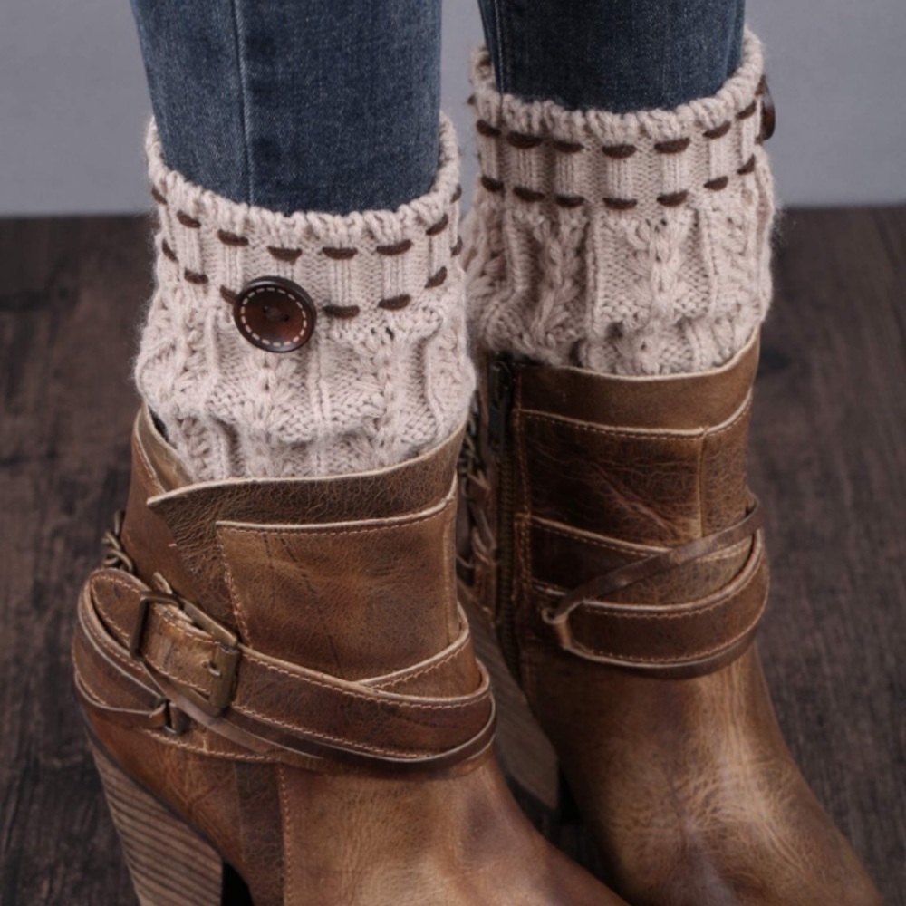 💥 CLEARANCE Striped Crochet Knit Button Detail Boot Cuffs - Picture 5 of 6